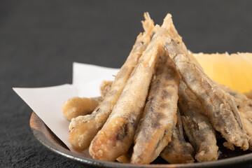 めひかりの唐揚げ　Deep fried horse mackerel (mehikari)