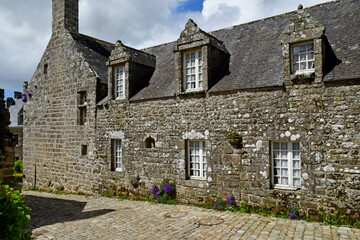 Fototapeta na wymiar Locronan; France - may 16 2021 : picturesque old village