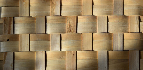 Intertwined wooden slats