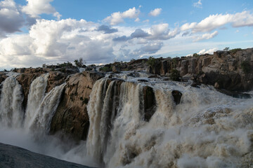 Obraz premium View of the Augrabies waterfall in South Africa during the floods of January 2022