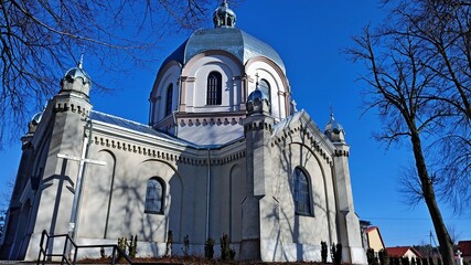 Ryszkowa Wola - kościół parafialny pw. św. Michała Archanioła © woodyd