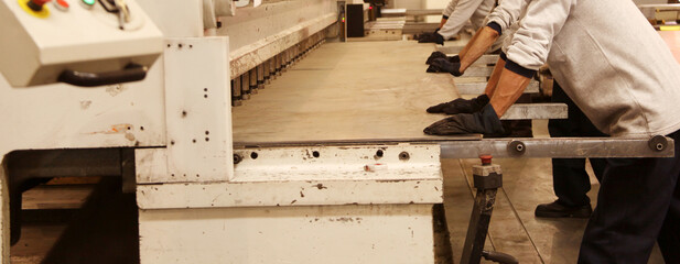 metal parts cut in guillotine machine