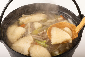 《青森県・八戸》せんべい汁