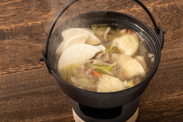 《青森県・八戸》せんべい汁