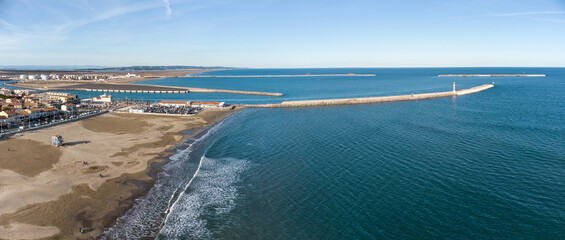 Panorama aérien de Port La Nouvelle