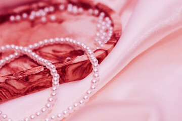 Gypsum marble decorative stand pearl jewelry beads.