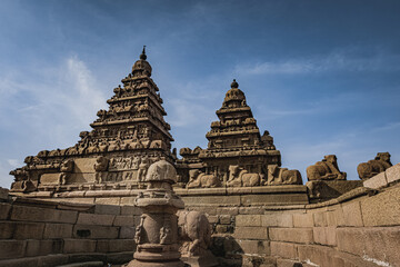 Fototapeta premium Shore temple built by Pallavas is UNESCO`s World Heritage Site located at Mamallapuram or Mahabalipuram in Tamil Nadu, South India. Very ancient place in the world.
