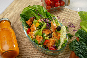 Chicken & Vegetable salad with fresh juice