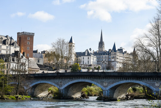 Panorama du pont d'Espagne &agrave; Pau