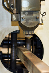 cnc laser cutting machine cutting steel square pipe