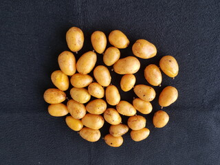 
Spondias mombin or Spondias purpurea var. lutea, is a tree, a species of flowering plant in the family Anacardiaceae. Manaus - Amazon, Brazil
