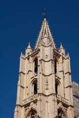 Fototapeta na wymiar Detail of the Cathedral of León, Spain