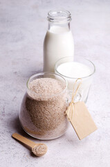 Brown psyllium in a glass jar