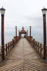 Obraz premium Frutillar pequena cidade no sul do Chile, na Patagónia. Foi fundada por imigrantes alemães , vizinha das cidades de Puerto Montt, Osorno e Puerto Varas