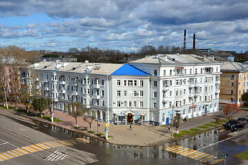 Residential building on Mira Avenue, 8 in Komsomolsk-on-Amur