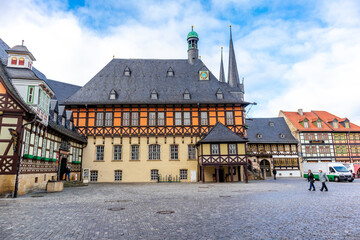 Erkundungstour durch die wunderschöne Altstadt von Wernigerode vor den Toren des Harzes -...