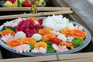 神社の花手水