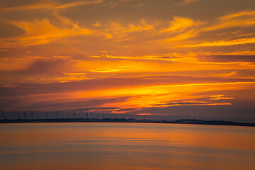 Fototapeta na wymiar Sonnenaufgang über der Ostsee