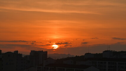 Fototapeta premium 도시의 일몰