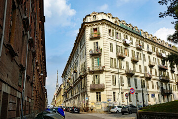 Turin Eckhaus an der Via San Massimo