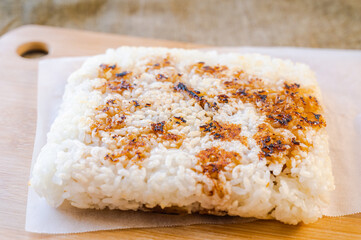 きんぴらごぼうのライスサンド