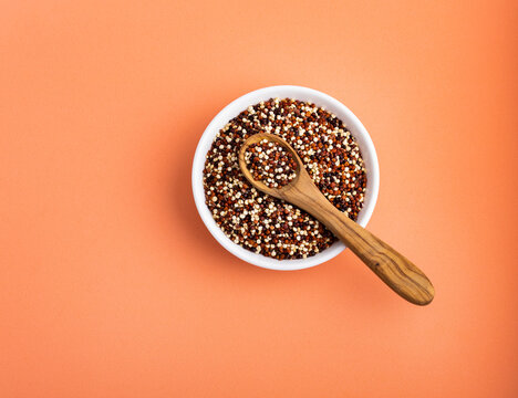 Quinoa mix of red, white and brown - Chenopodium quinoa