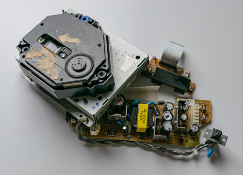 Placa de Circuito Eletr&ocirc;nico leitor de m&iacute;dia cd e dvd para consertar arrumar e funcionar processador sega dreamcast videogame entretenimento