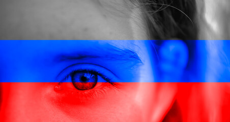Panorama Kinder Augen voller Traurigkeit in Russia Farben	