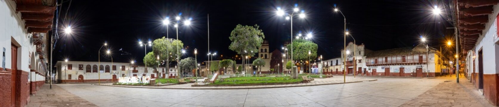HUANCAVELICA, PERU - MARZ 11,2022: Panoramic night view of the Plaza de Armas of Huancavelica.