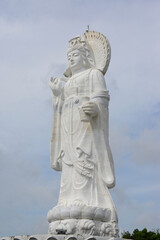 Fototapeta na wymiar The big Buddha is a statue of Guan Yin, the Chinese Goddess of Mercy at Khao Kho Hong.