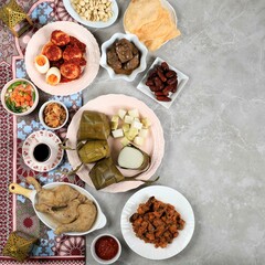 Ketupat Lebaran Ied Menu Dish, Opor Ayam, Sambal Goreng Ati Kentang, Balado Telur, Dates Fruit, Sambal, and Tea.