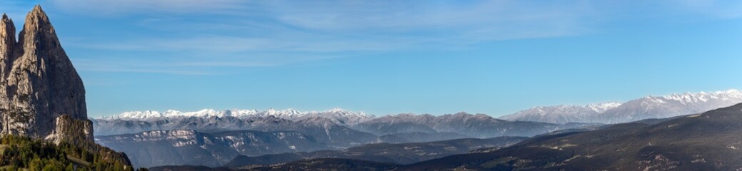 Fototapeta na wymiar Punta Euringer mountain and panorama of the Dolomite mountain ranges surrounding the plateau Seiser Alm