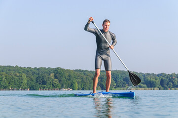 Stand Up Paddling - Trendiger Wassersport für Jeden