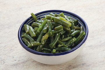 Boiled green bean with sesame seeds