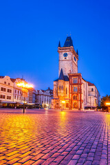 Naklejka premium Prague Clock Tower on Old Town Square at Dusk