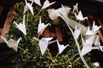 DIY ideas. Wedding decor with origami in the restaurant.