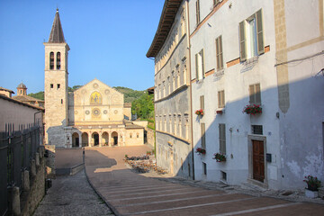 Fototapeta na wymiar Spoleto Cathedral and bell tower seen from the staircase