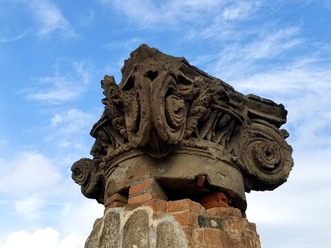 Pompeii Pillar