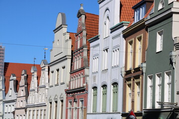 Altbauten in der Altstadt von Wismar (Old townhouses in the city of Wismar, Germany)