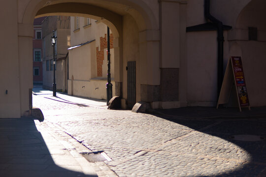 Street (Kanonia) of the Old Town in Warsaw on a sunny day