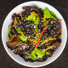 dark mushroom salad