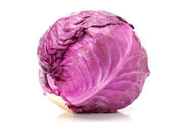 Obraz premium red cabbage isolated on white background