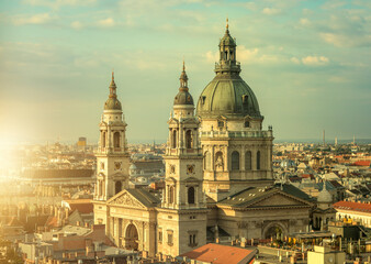 St Stephen (St Istvan) Basilica in Budapest - obrazy, fototapety, plakaty