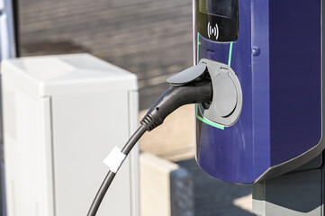 auto voiture electrique recharge borne rechargement batterie autonomie charge prise electricité - obrazy, fototapety, plakaty