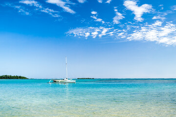 Fototapeta premium Sailboat on the lagoon, Bora Bora, French Polynesia