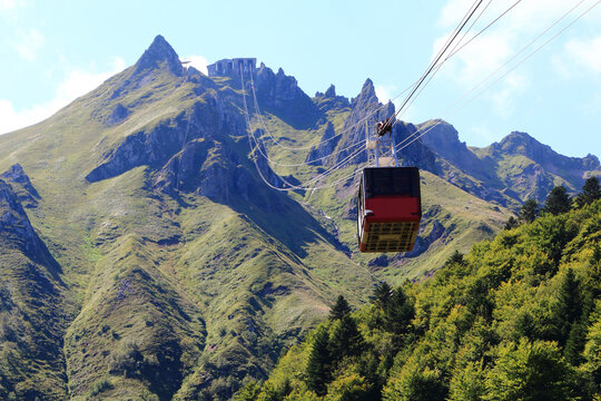 Le volcan du Puy de Sancy dans le massif du Sancy en Auvergne