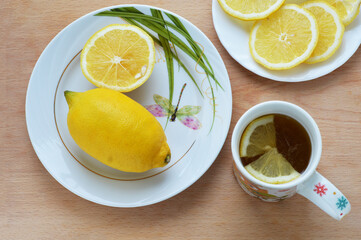 Black tea with lemon. Tonic. Source of vitamin C.