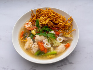 Mixed Thai and Muslim Food Selections 