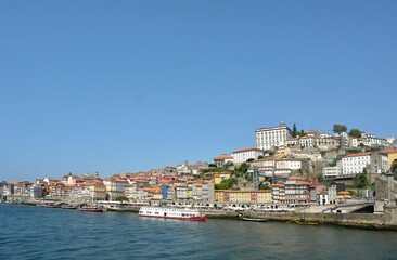 Fototapeta na wymiar Porto Panorama with Douro river