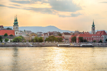 Fototapeta premium Budapest riverfront view featuring Batthyány square. 